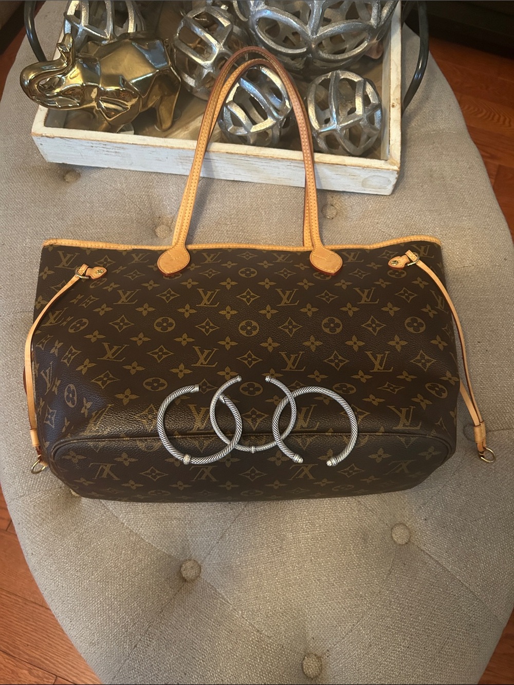Bundle deal 1  Louis Vuitton Neverfull MM Mon Beige bag/ 3 David Yurman bangles